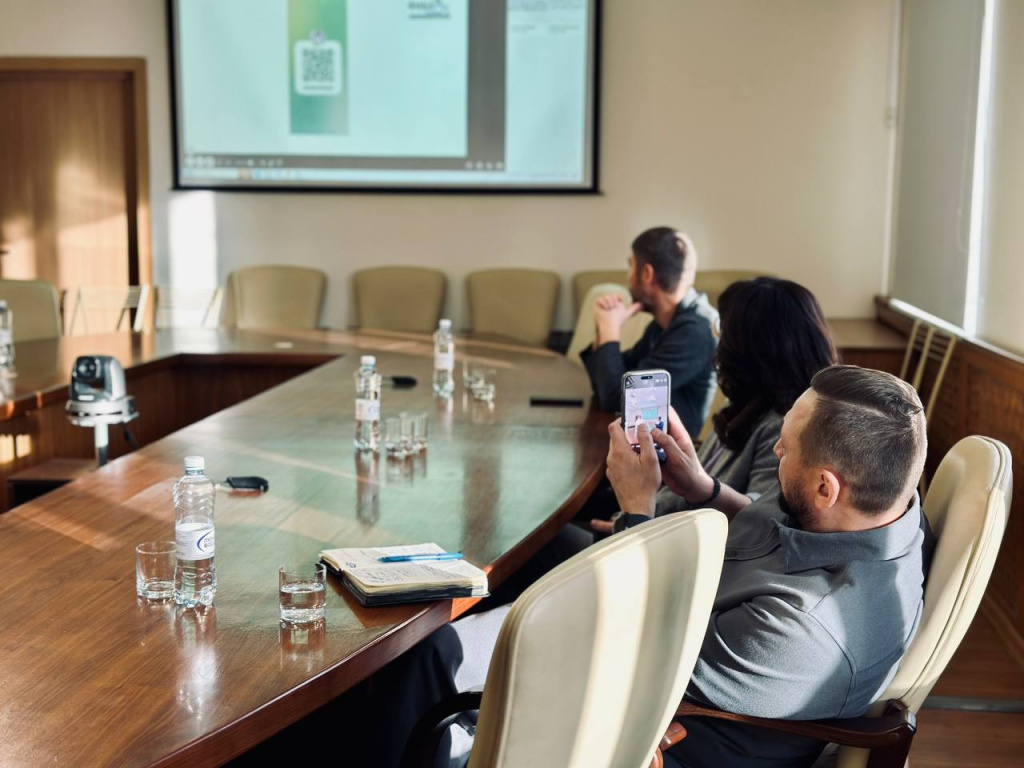 5220031285546388919.jpg 5220031285546388919.jpg