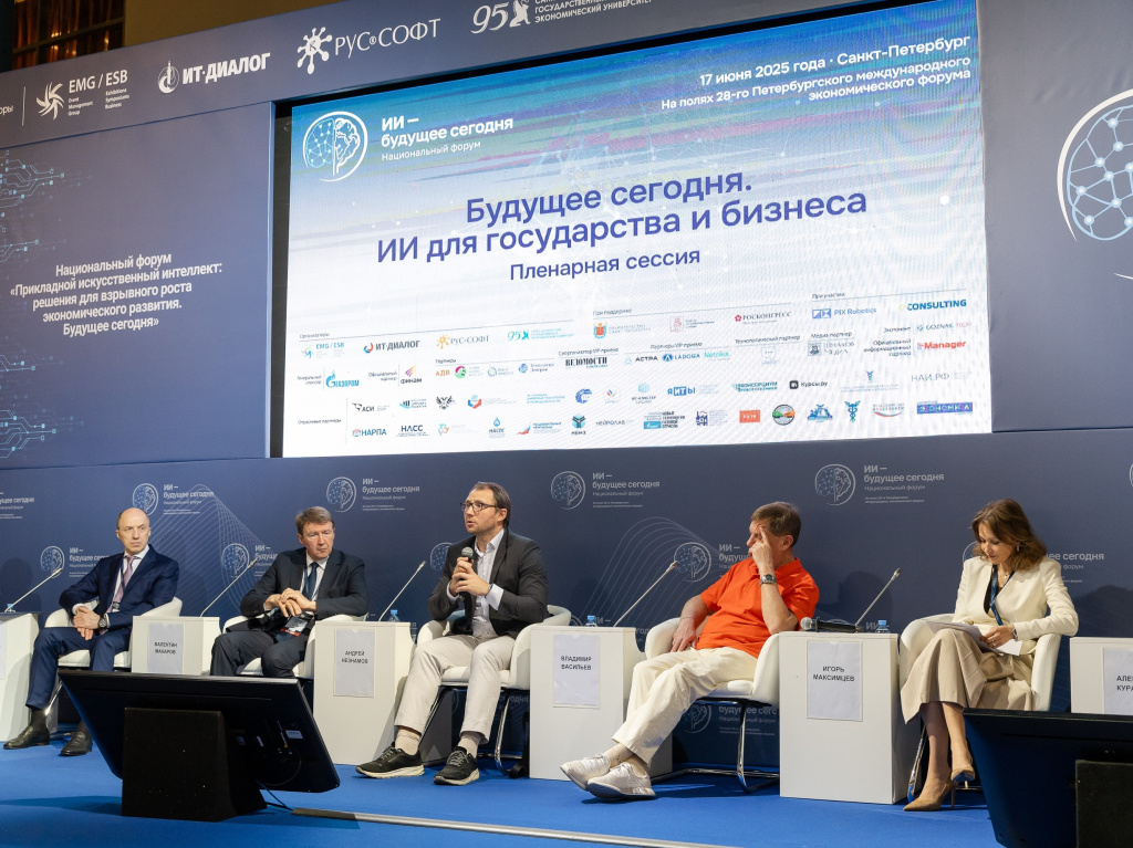 0P5A0149-min.jpg 0P5A0149-min.jpg